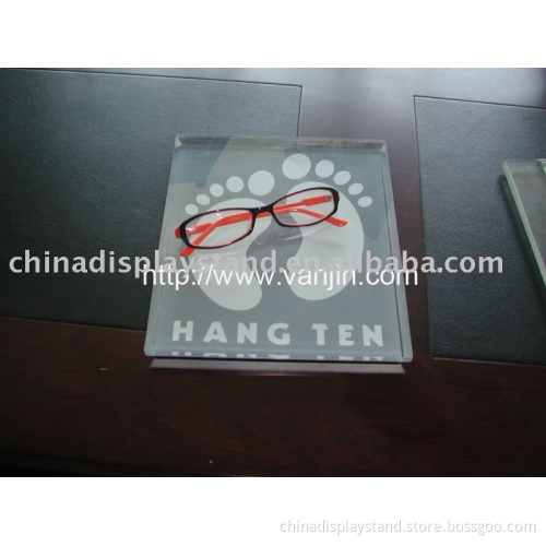 sunglass display